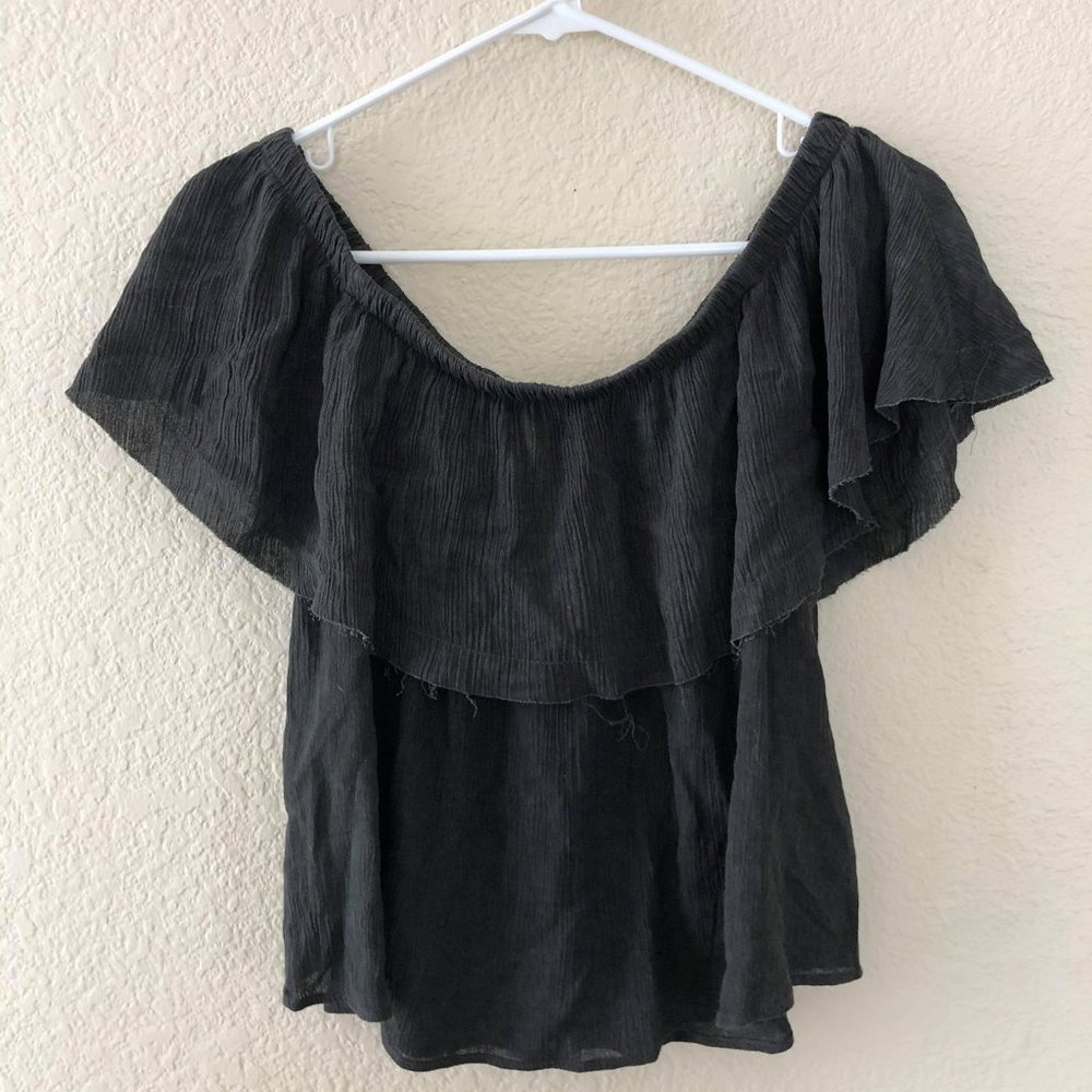 Ecote Off-Shoulder Shirt
